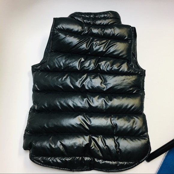 NWOT J Crew puffer vest - Picture 5 of 6